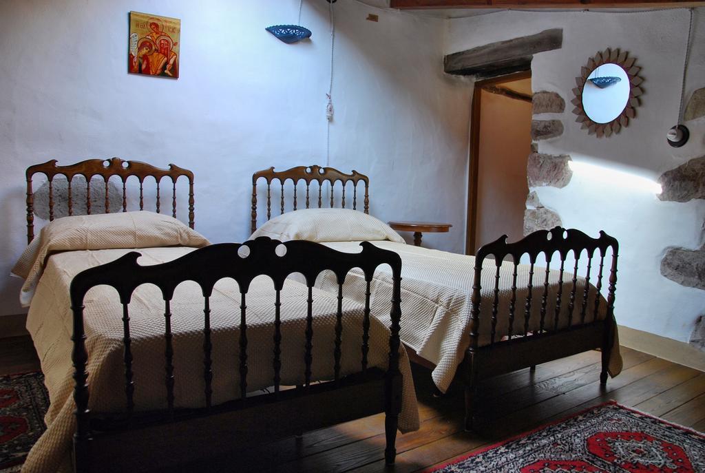 Casa Castori Bed & Breakfast Макомер Стая снимка