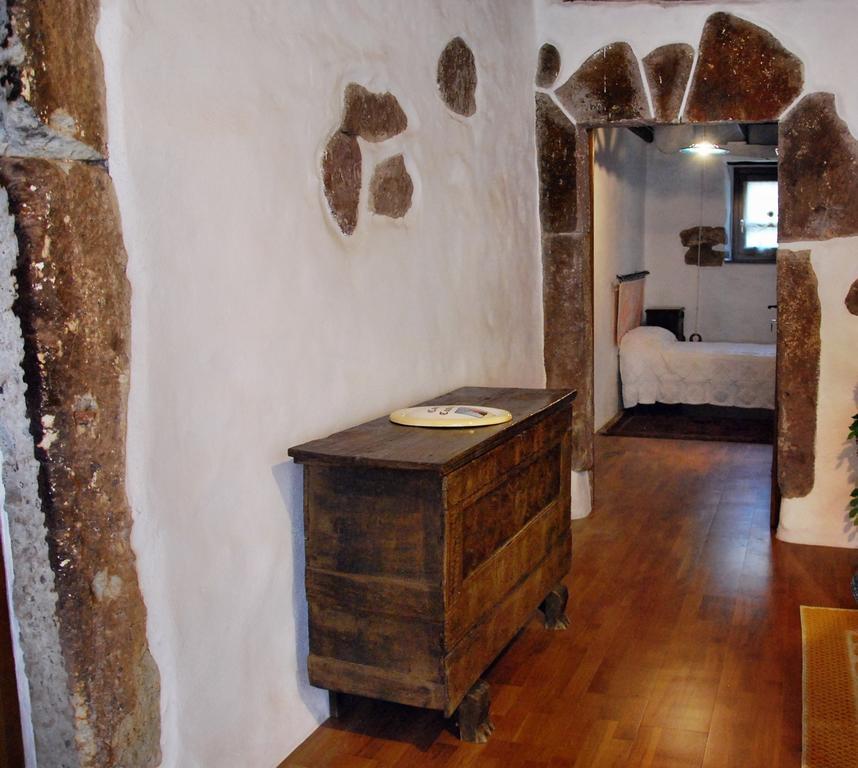 Casa Castori Bed & Breakfast Макомер Стая снимка
